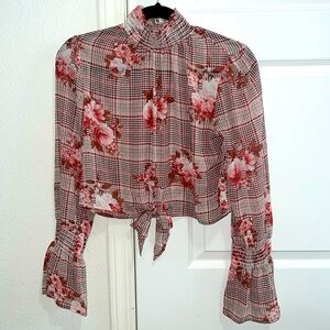 Chiffon Turtle neck Top